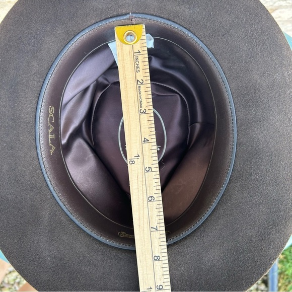 Scala Genuine Fur Felt Fedora Hat 7 1/8(57cm)Made in USA Classic Brown w/Feather - Picture 13 of 14